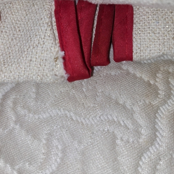 Holiday Time Pointsetta Christmas Tree Skirt - Picture 7 of 7